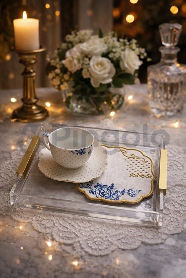 Mat Gold Kulplu Şeffaf Akrilik Sunum Tepsisi 20x23cm (1 Adet)